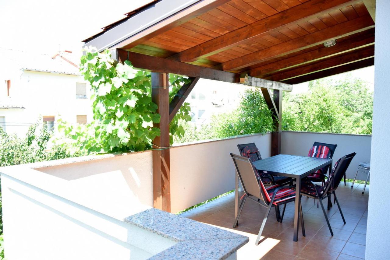 Villy City Apartment Palit Extérieur photo
